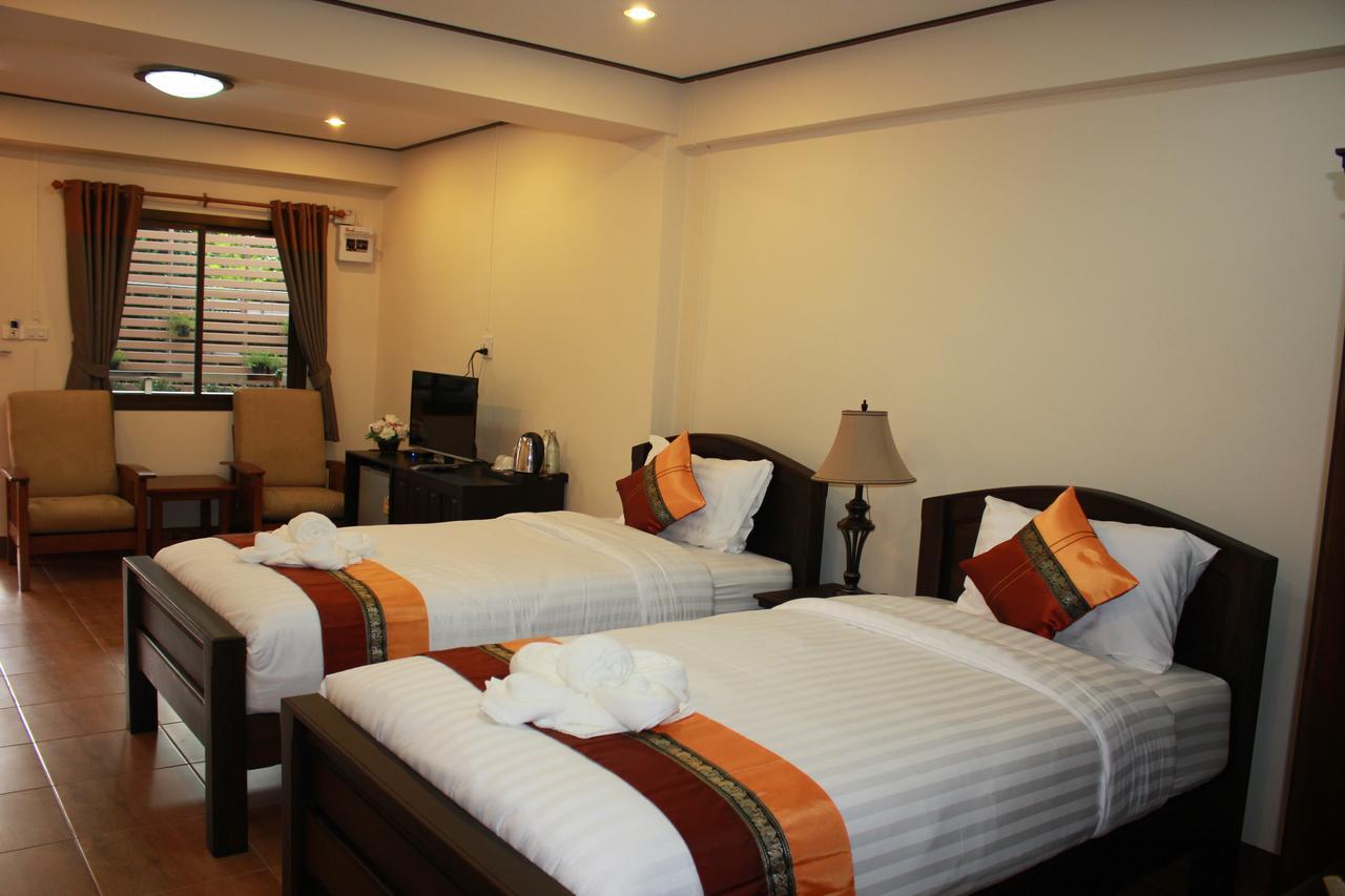 Nanbaankhun Hotel Εξωτερικό φωτογραφία