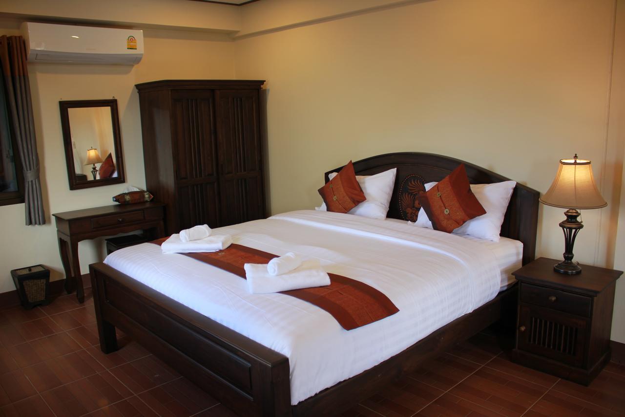 Nanbaankhun Hotel Εξωτερικό φωτογραφία