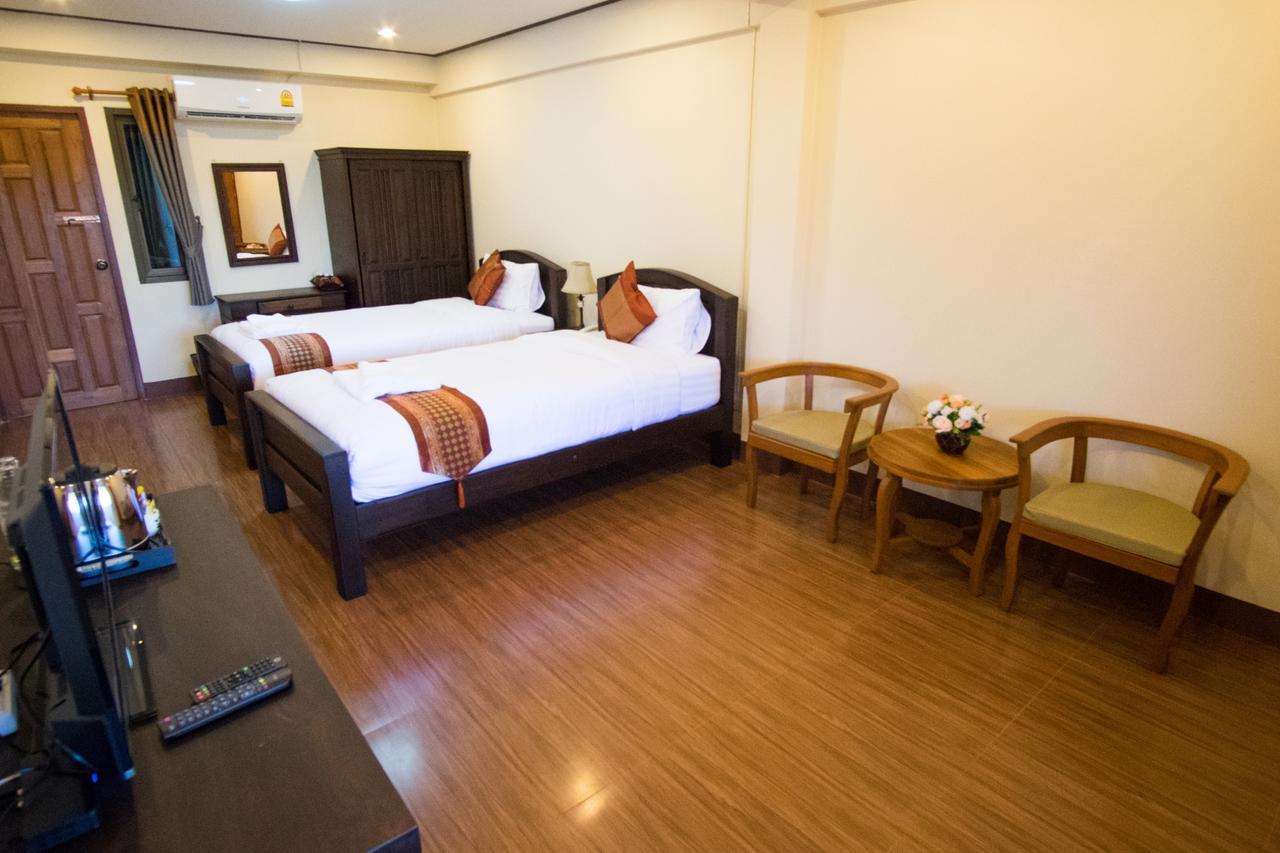 Nanbaankhun Hotel Εξωτερικό φωτογραφία