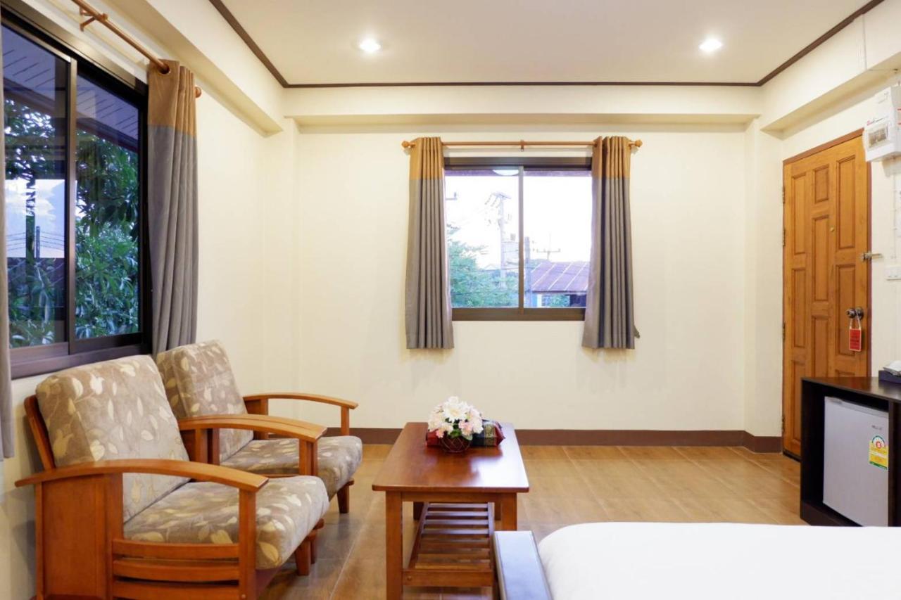 Nanbaankhun Hotel Εξωτερικό φωτογραφία